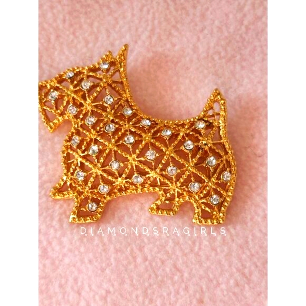 Westie West Highland or Scottish Terrier Brooch Pin Gold & Crystals